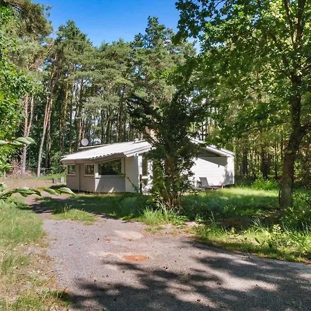 1620-aakirkeby-baunevaenge-8 Hébergement de vacances